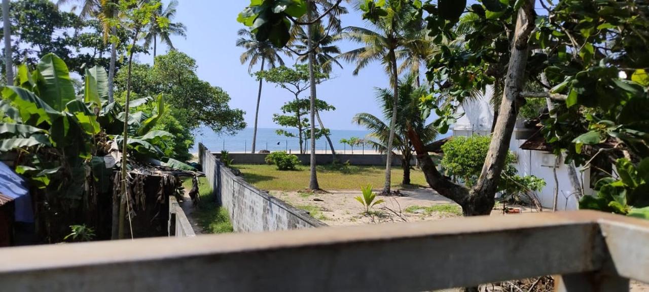 Marari Sibiya Beach Villa Mararikulam Kültér fotó