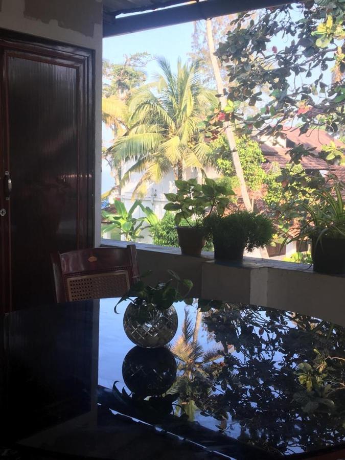 Marari Sibiya Beach Villa Mararikulam Kültér fotó